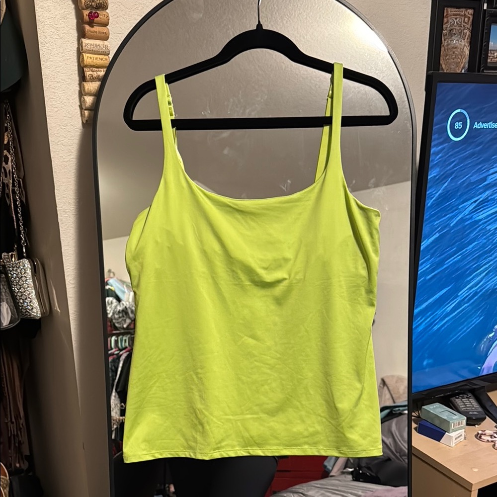 New York & Company Yellow Green Sleeveless Camisole